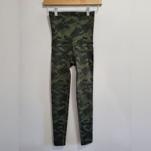 Belly Bandit Mother Tucker Compression Post Partum Leggings Camo Size XS